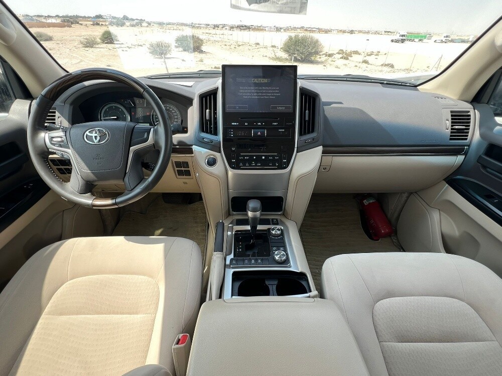 Toyota Land Cruiser GX.R 2019 — photo 10 for sale in Qatar