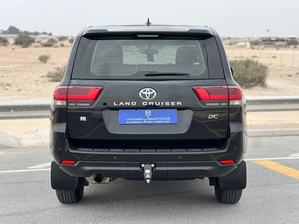 Toyota Land Cruiser GX 2024 - Image 4