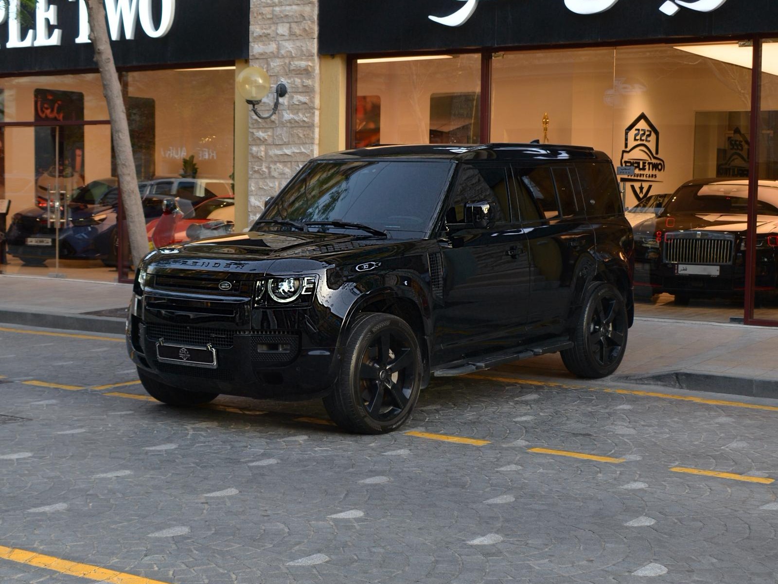 Land Rover Defender 110 X 2023 - Image 4