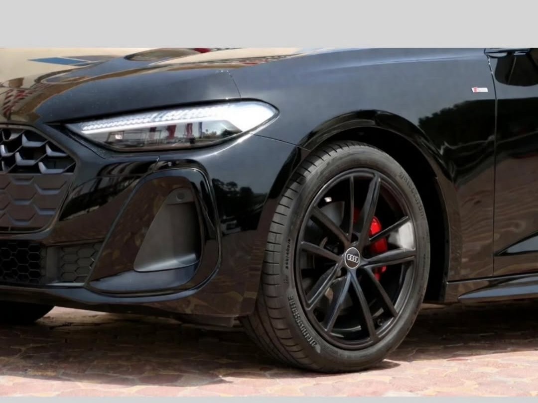 Audi A5 1.8 S Line 2025 - Image 2