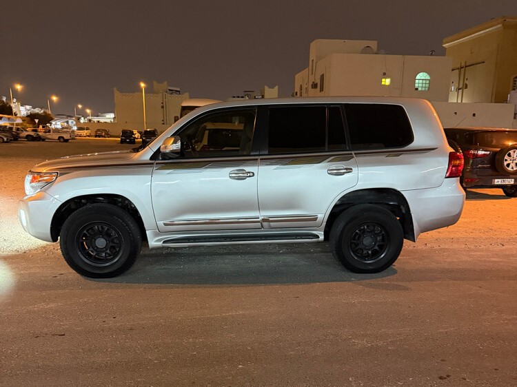 Toyota Land Cruiser GX.R 2012 - Image 4