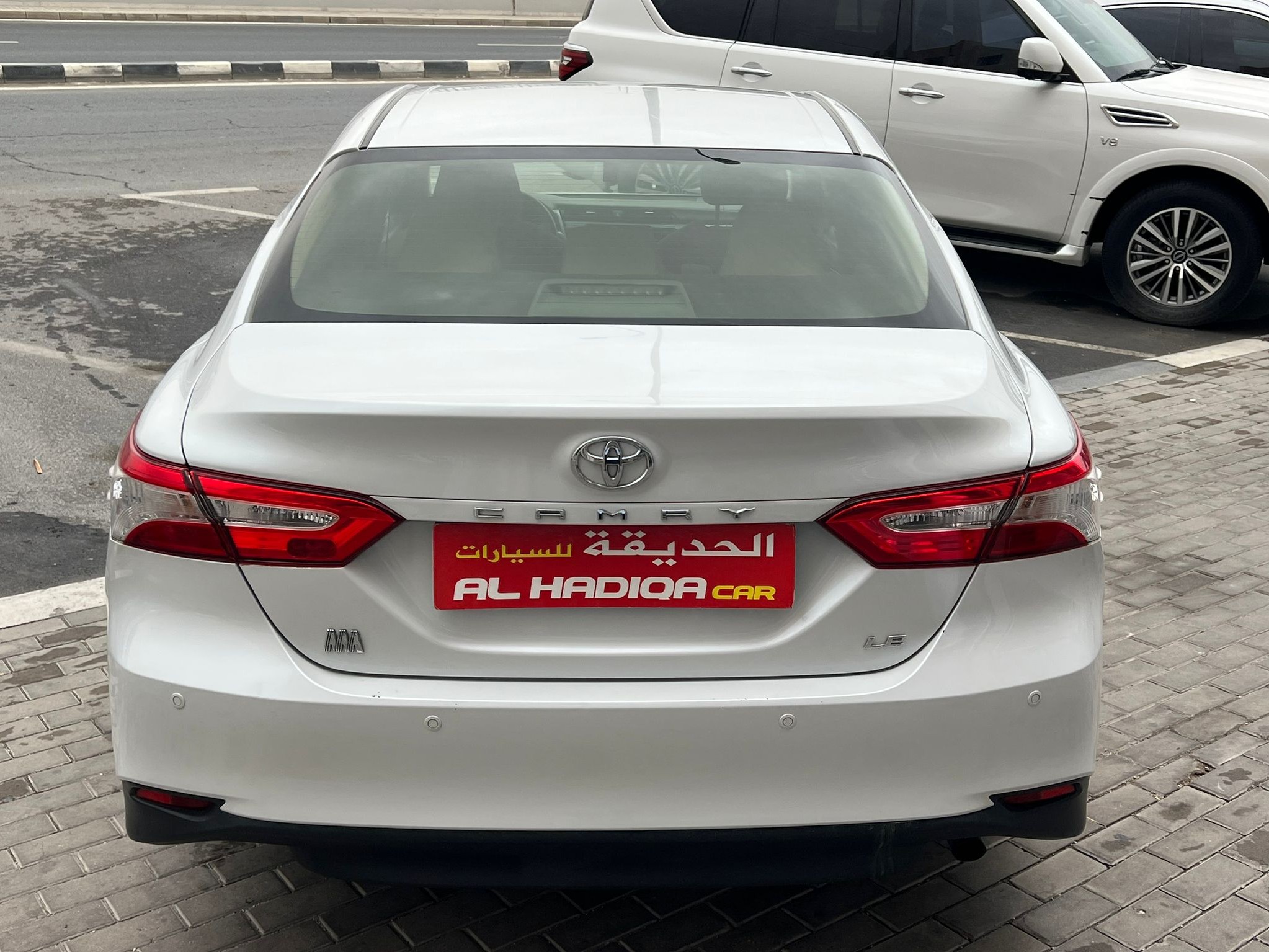 Toyota Camry LE 2020 - Image 3