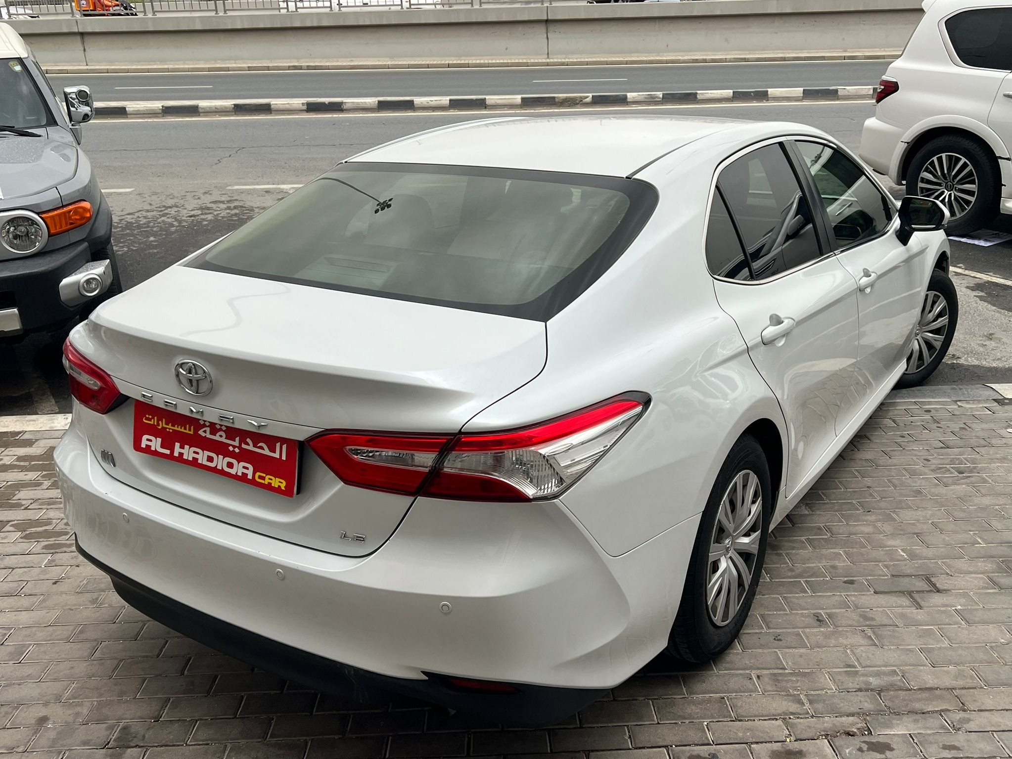 Toyota Camry LE 2020 - Image 4