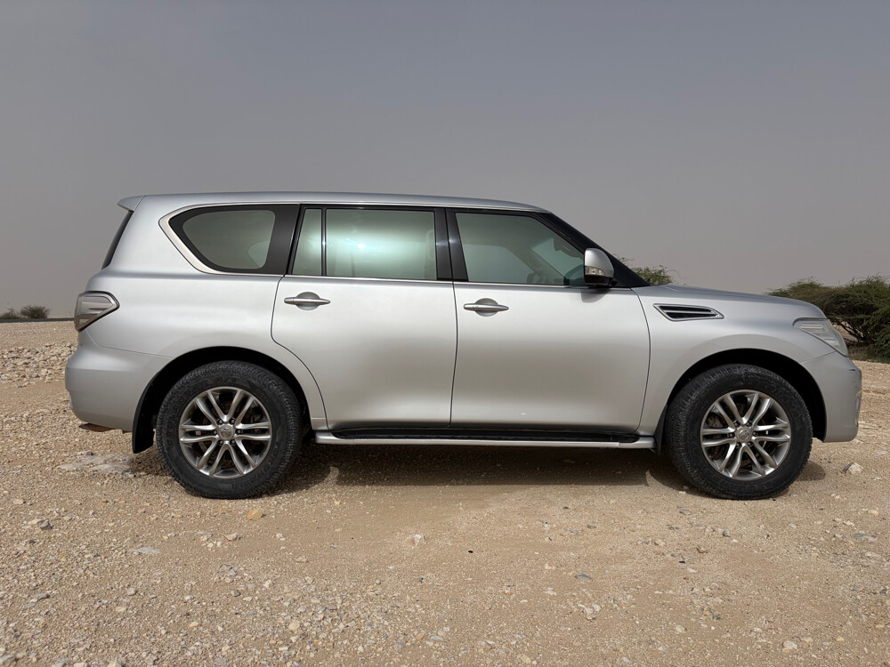 Nissan Patrol LE 2010 - Image 2