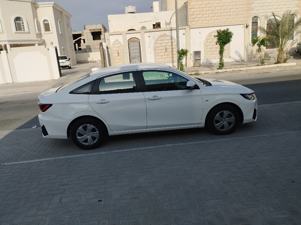 Toyota Yaris 2026 - Image 2
