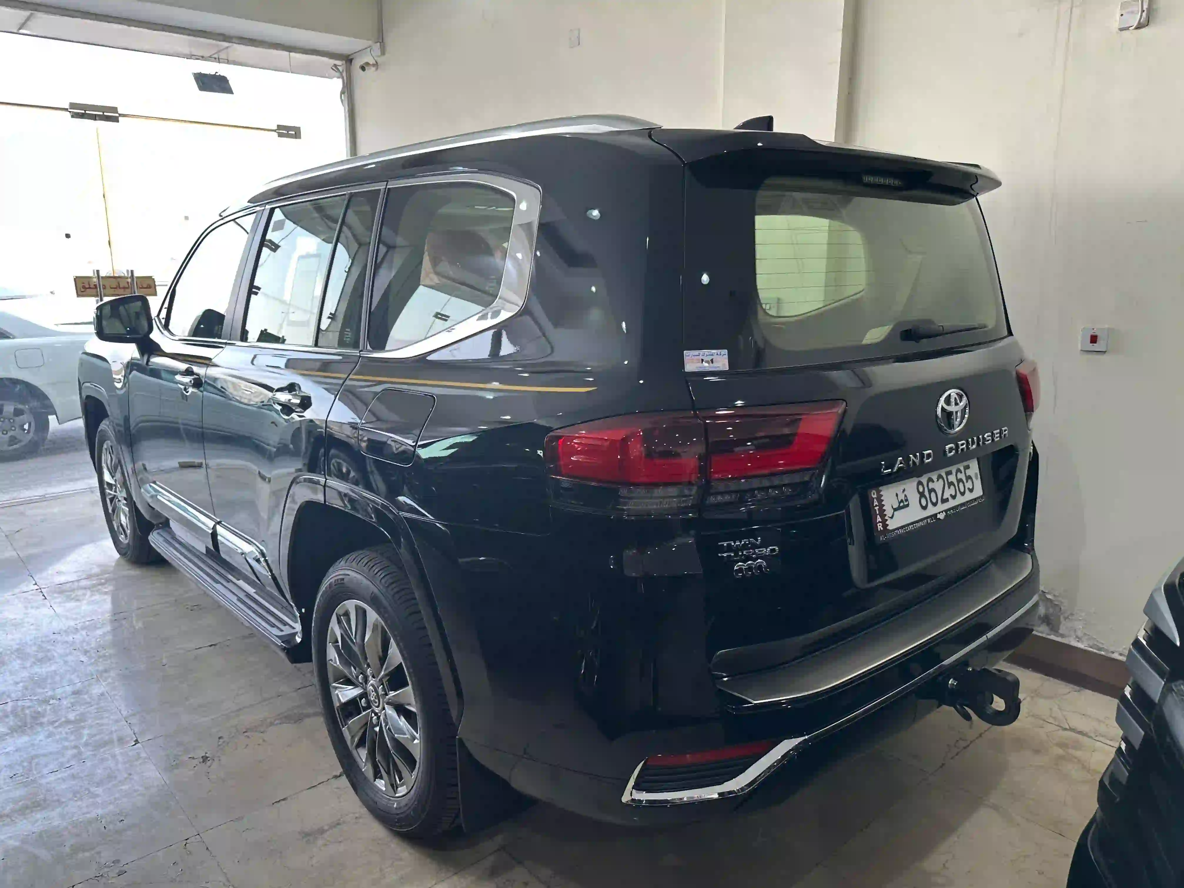Toyota Land Cruiser VX.R 2026 - Image 2