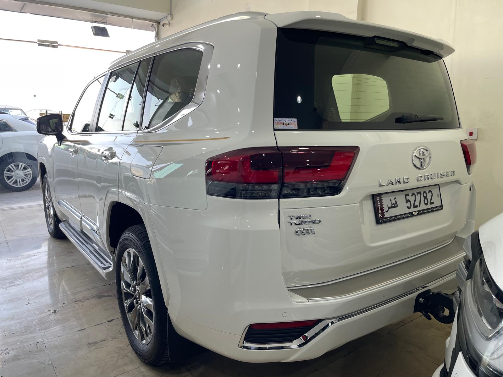 Toyota Land Cruiser VXR Twin Turbo 2026 - Image 2
