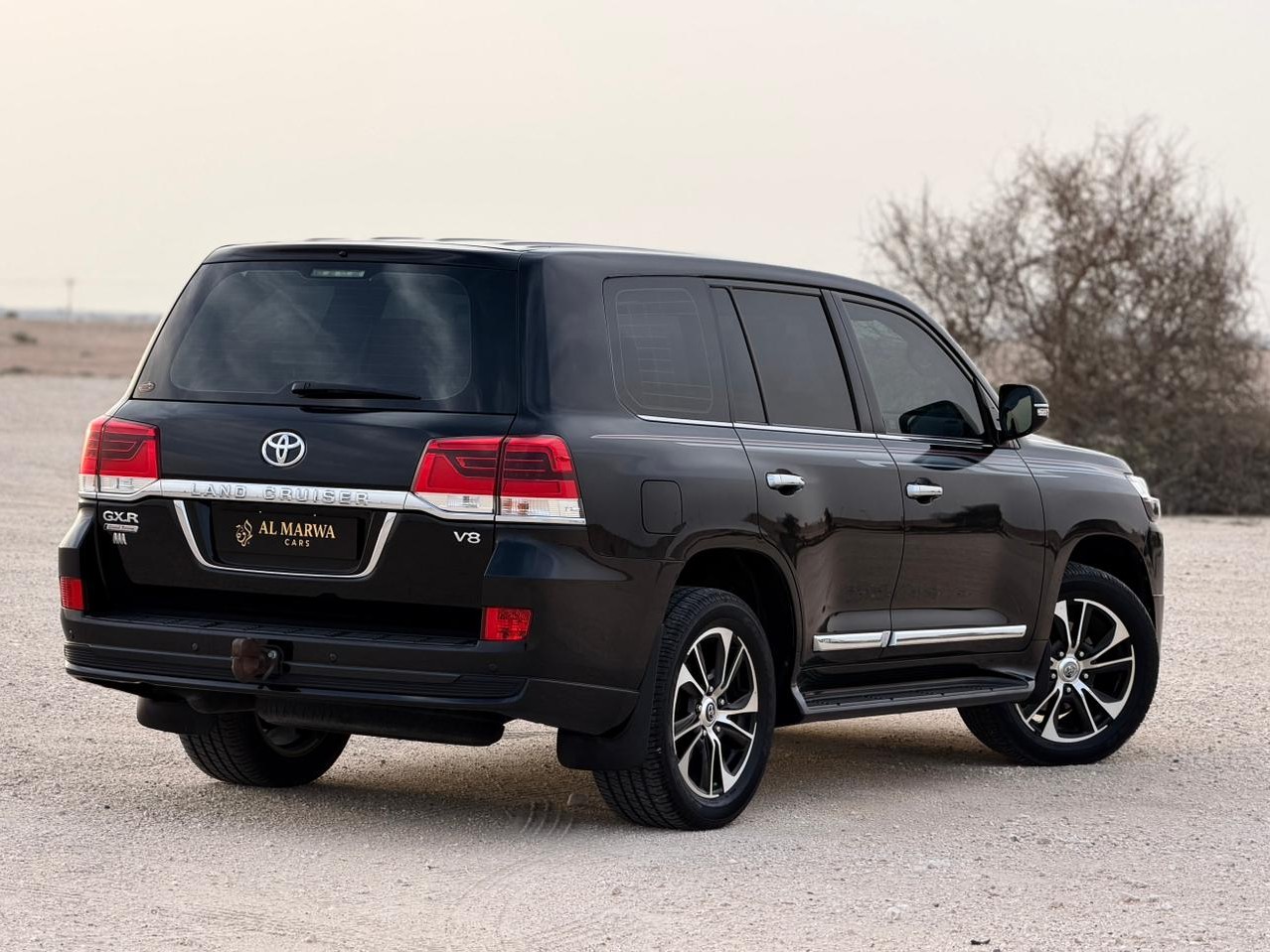 Toyota Land Cruiser GXR Grand Touring 2021 - Image 4