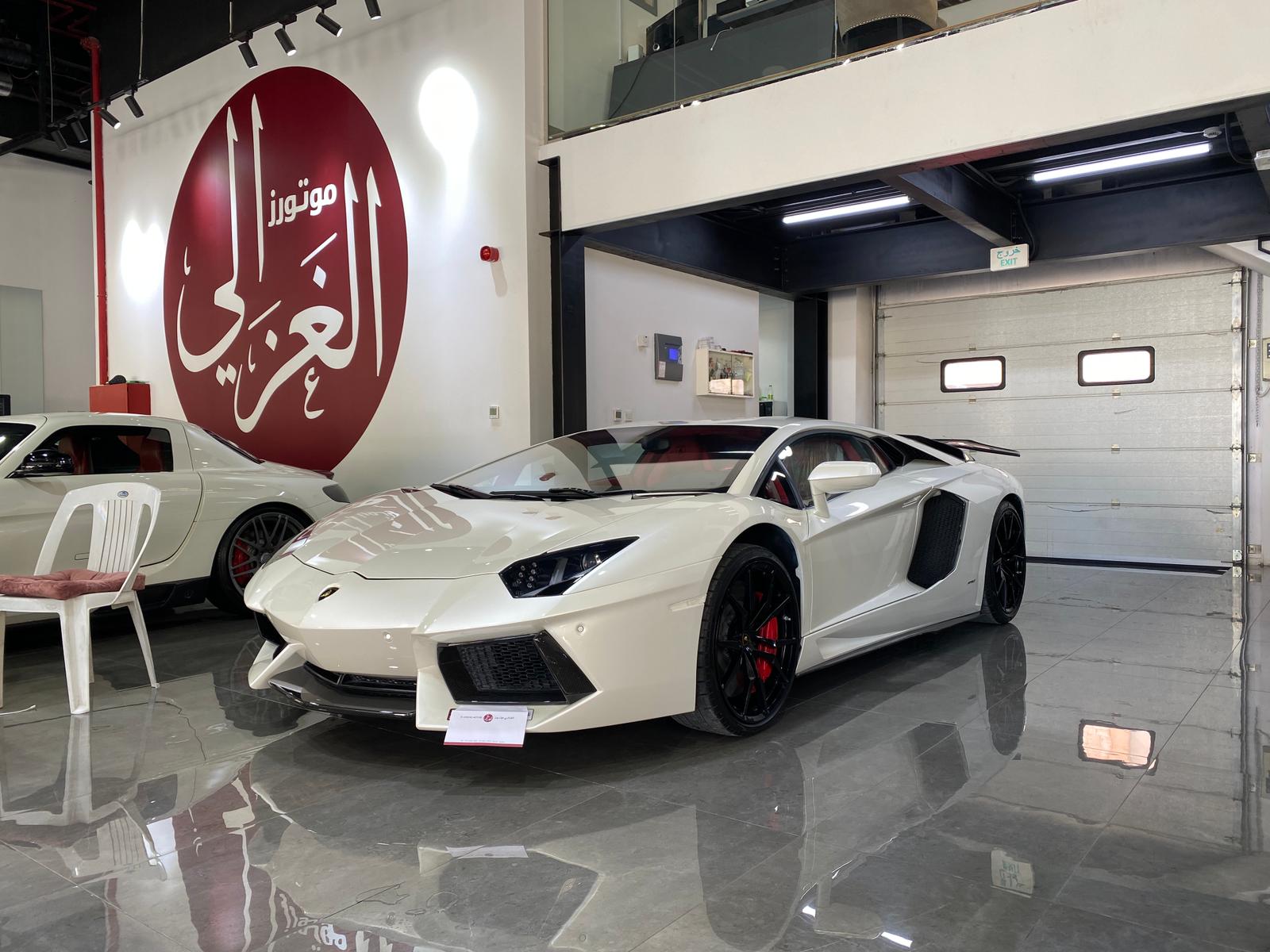 Lamborghini Aventador 2016