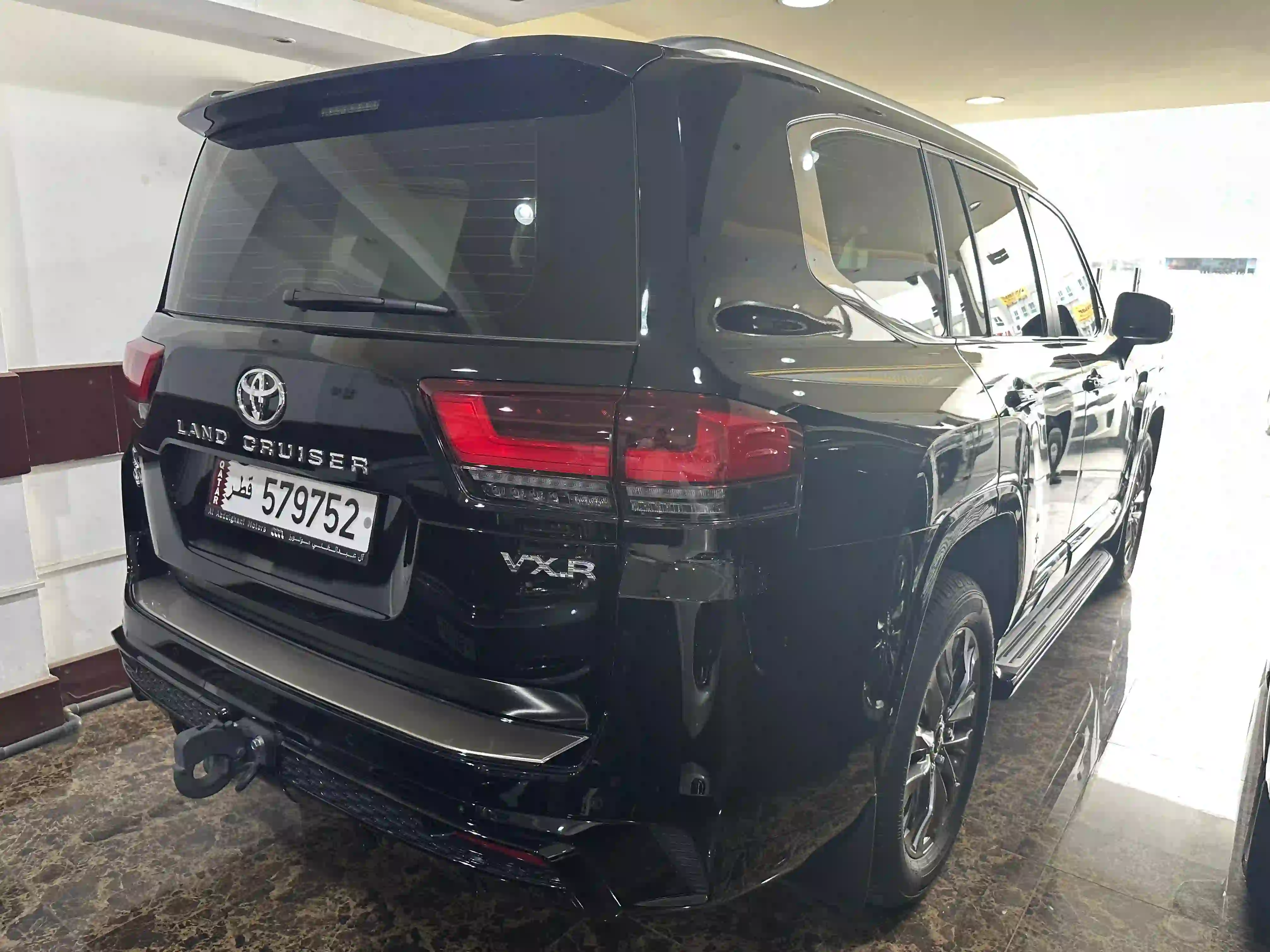 Toyota Land Cruiser VXR Limited 2025 - Image 4