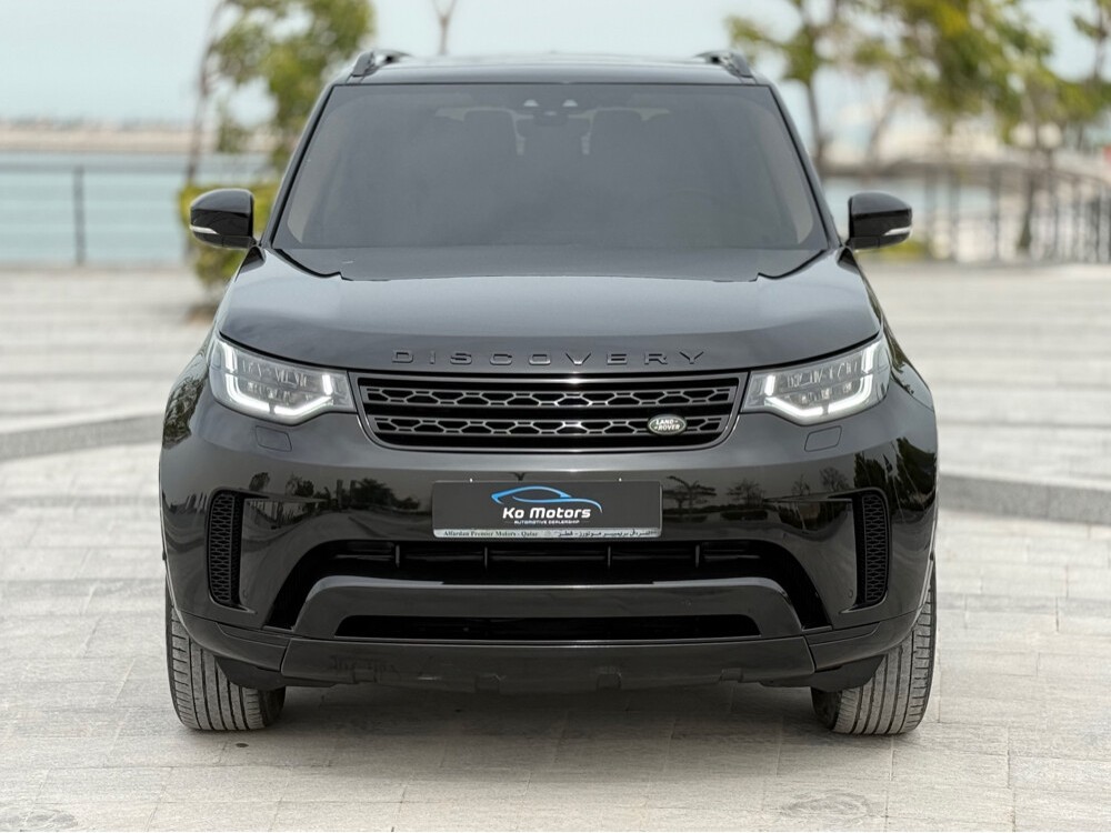Land Rover Discovery Sport SE 2019 - Image 2