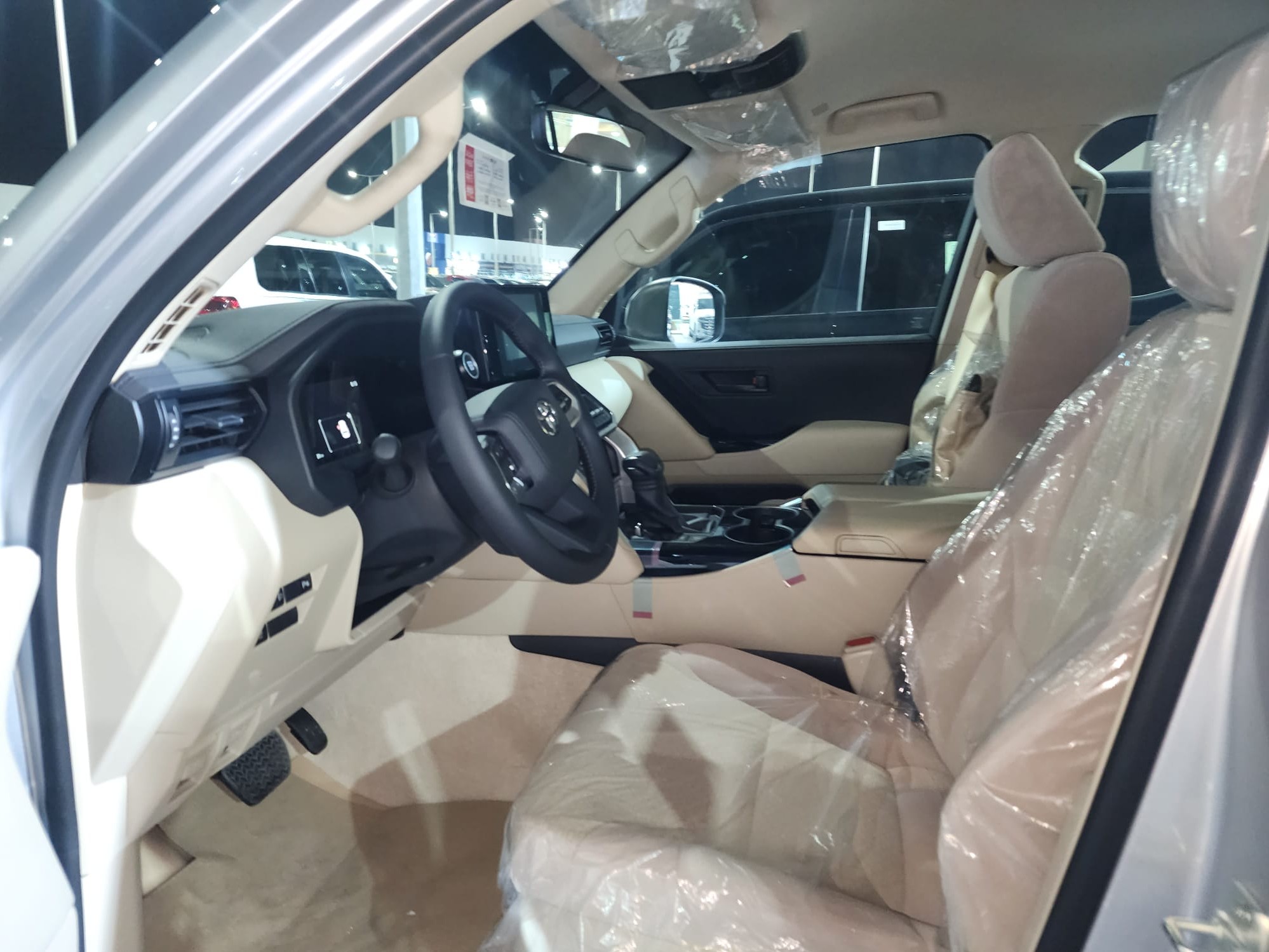 Toyota Land Cruiser GX 2026 - Image 3