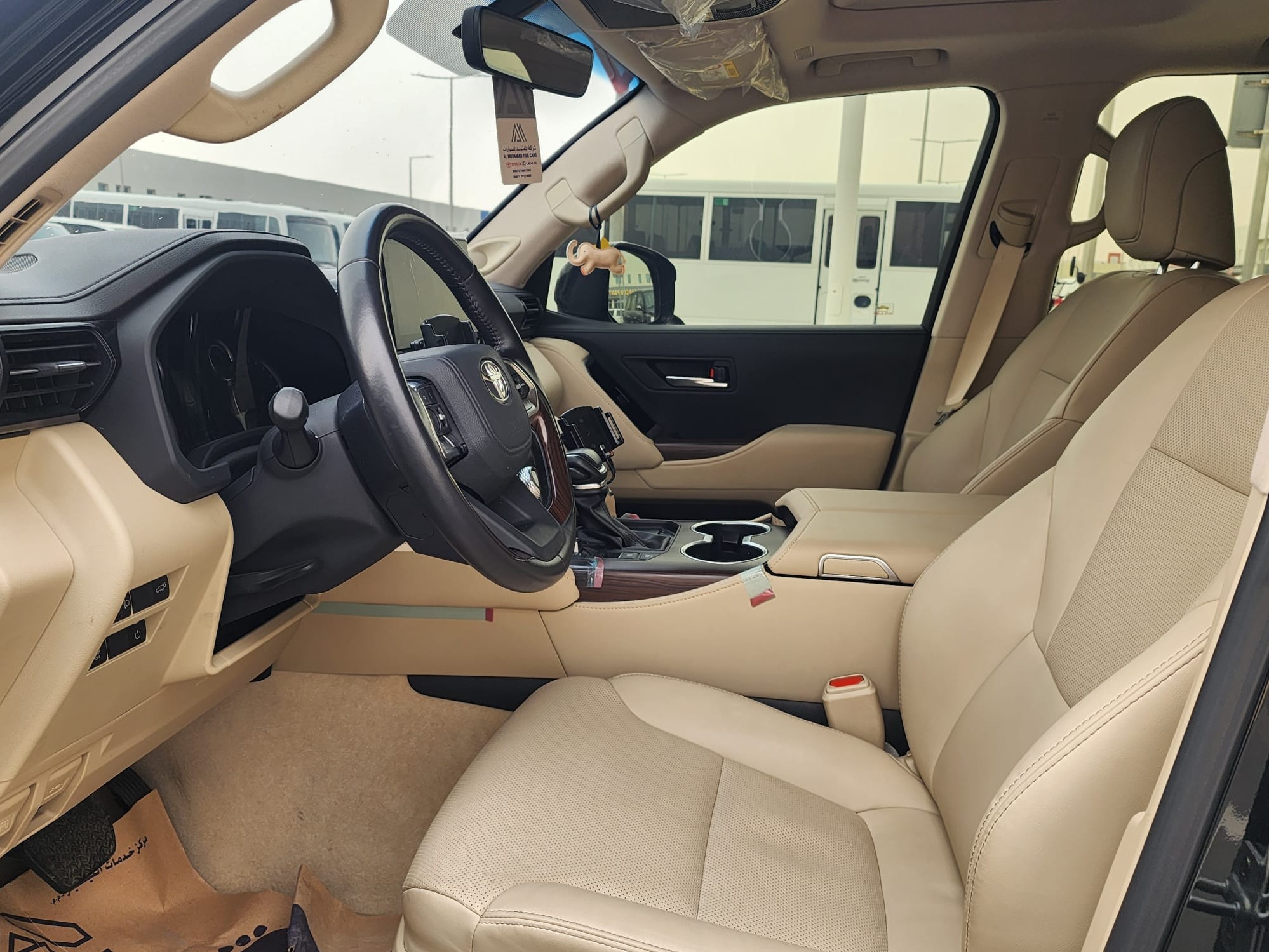 Toyota Land Cruiser GXR Twin Turbo 2023 - Image 3