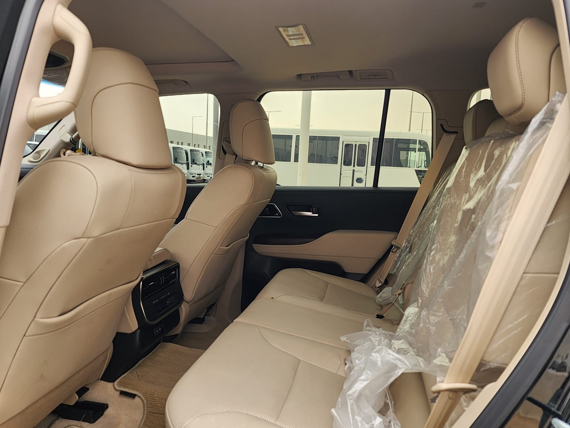 Toyota Land Cruiser GXR Twin Turbo 2023 - Image 4