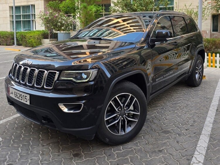 Jeep Grand Cherokee Laredo 2019