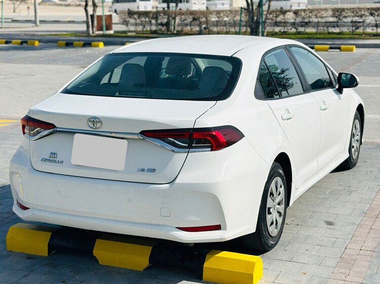 Toyota Corolla XLi 2023 - Image 4