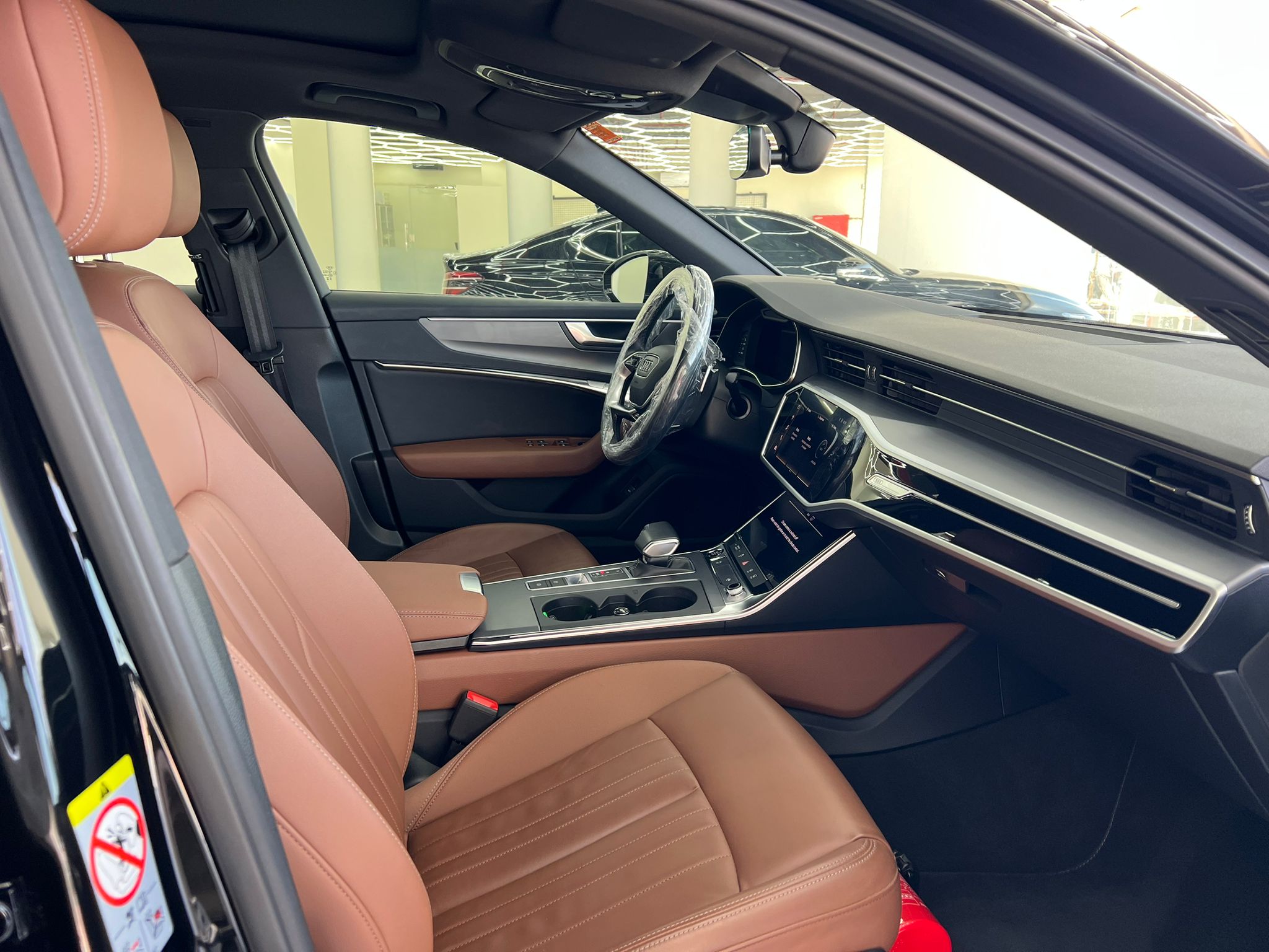 Audi A6 2024 - Image 2