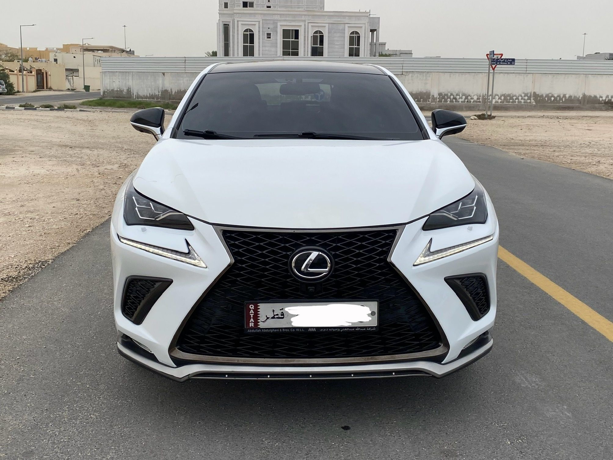Lexus NX 300 2018 - Image 2