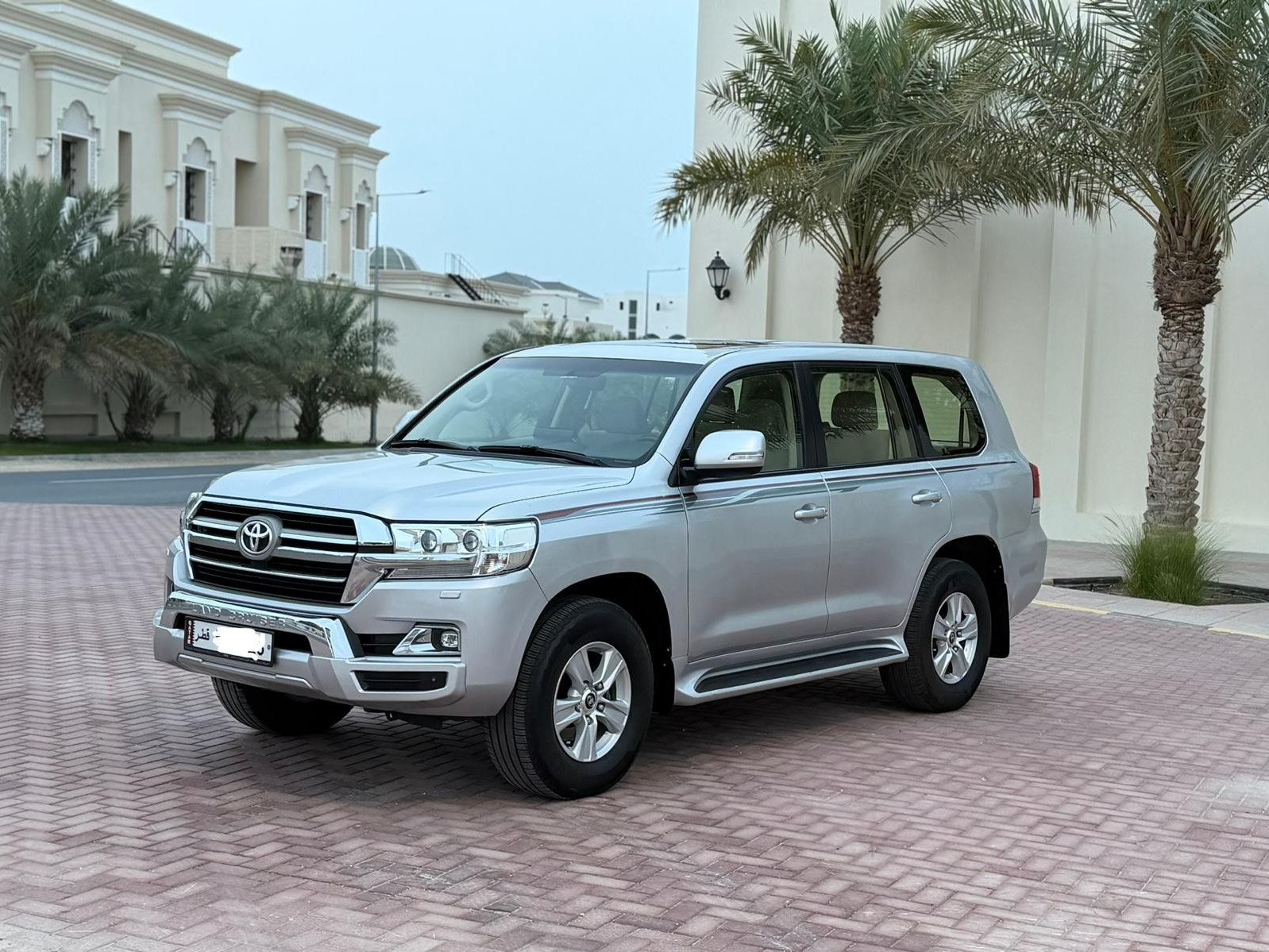Toyota Land Cruiser GX.R 2020 - Image 1