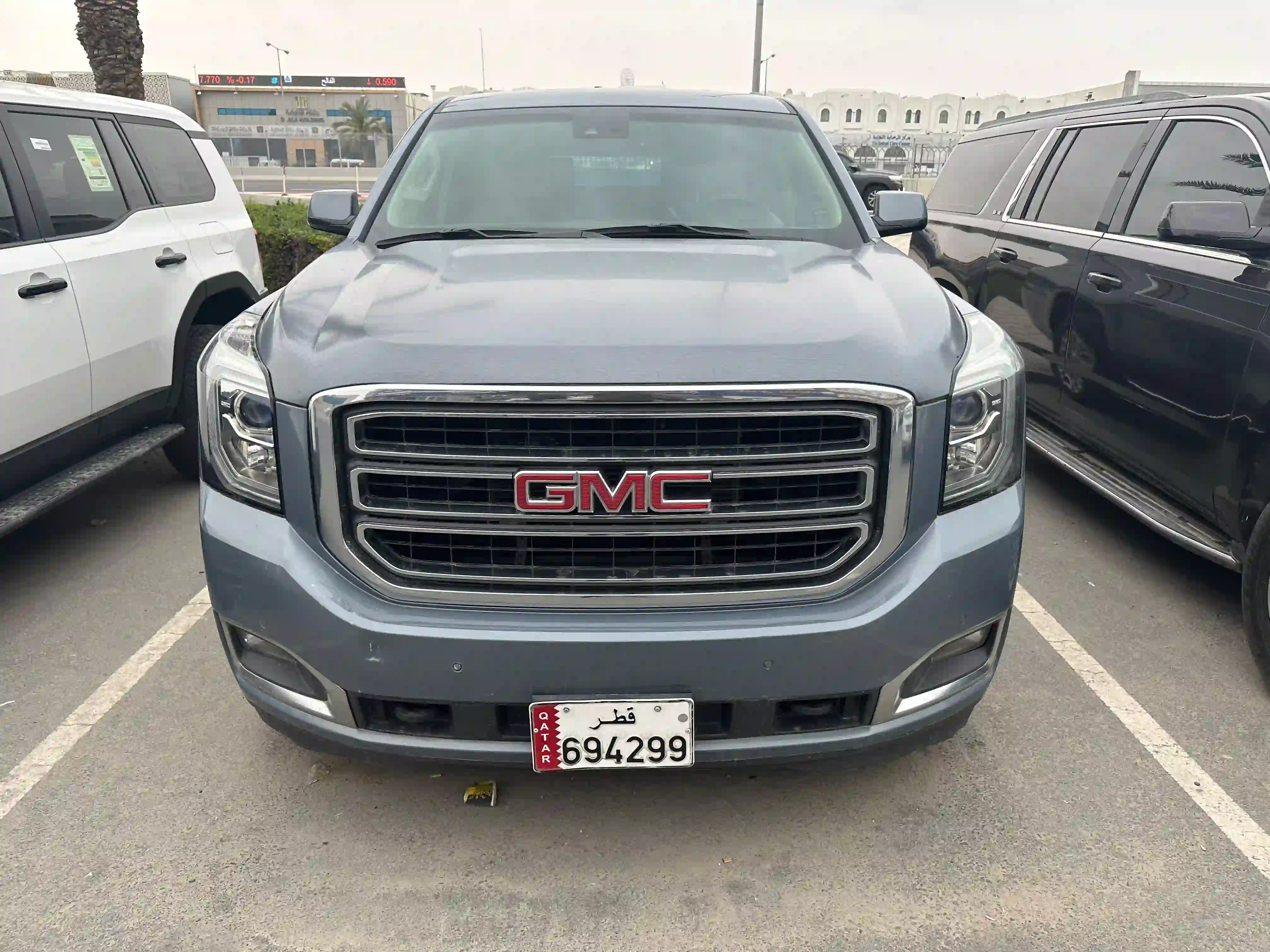 GMC Yukon XL 2016 - Image 2