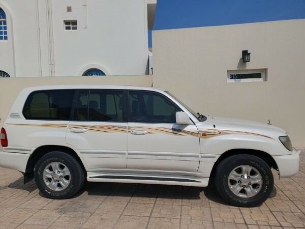 Toyota Land Cruiser VX.R 2006 - Image 2