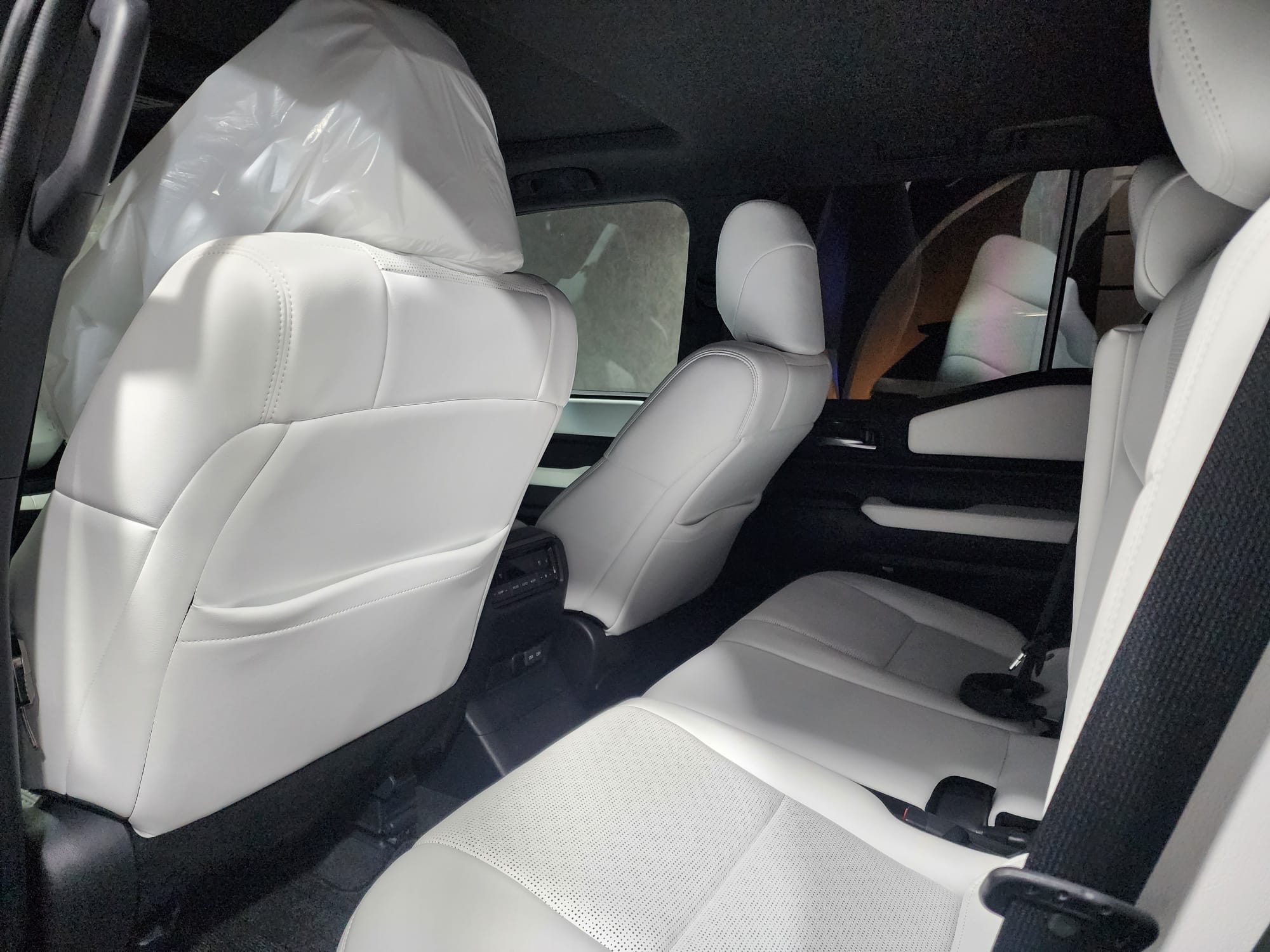 Toyota Prado 2025 - Image 3