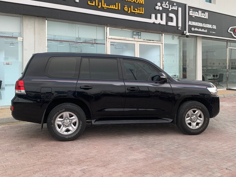 Toyota Land Cruiser GX 2020 - Image 4