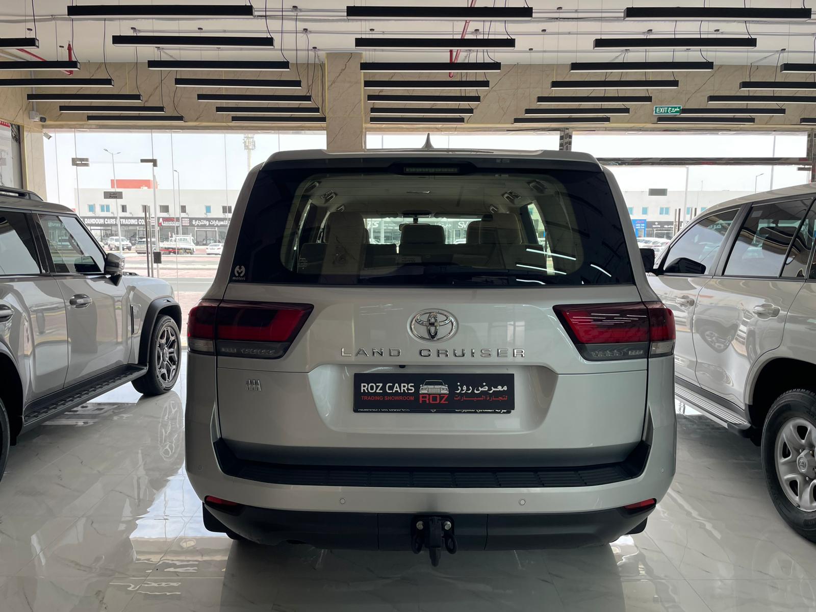 Toyota Land Cruiser GX 2023 - Image 2