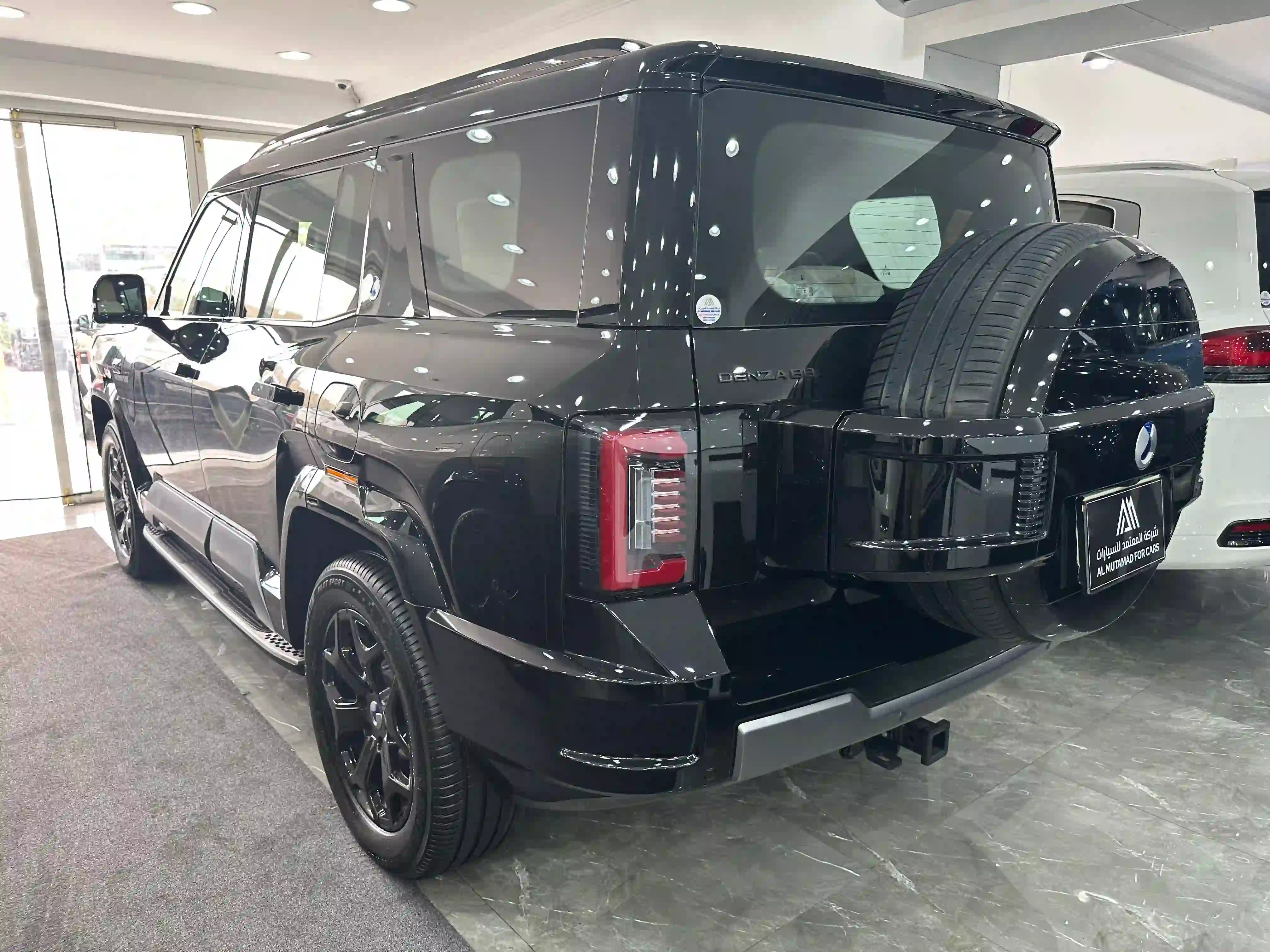 BYD DENZA 8 2026 - Image 3