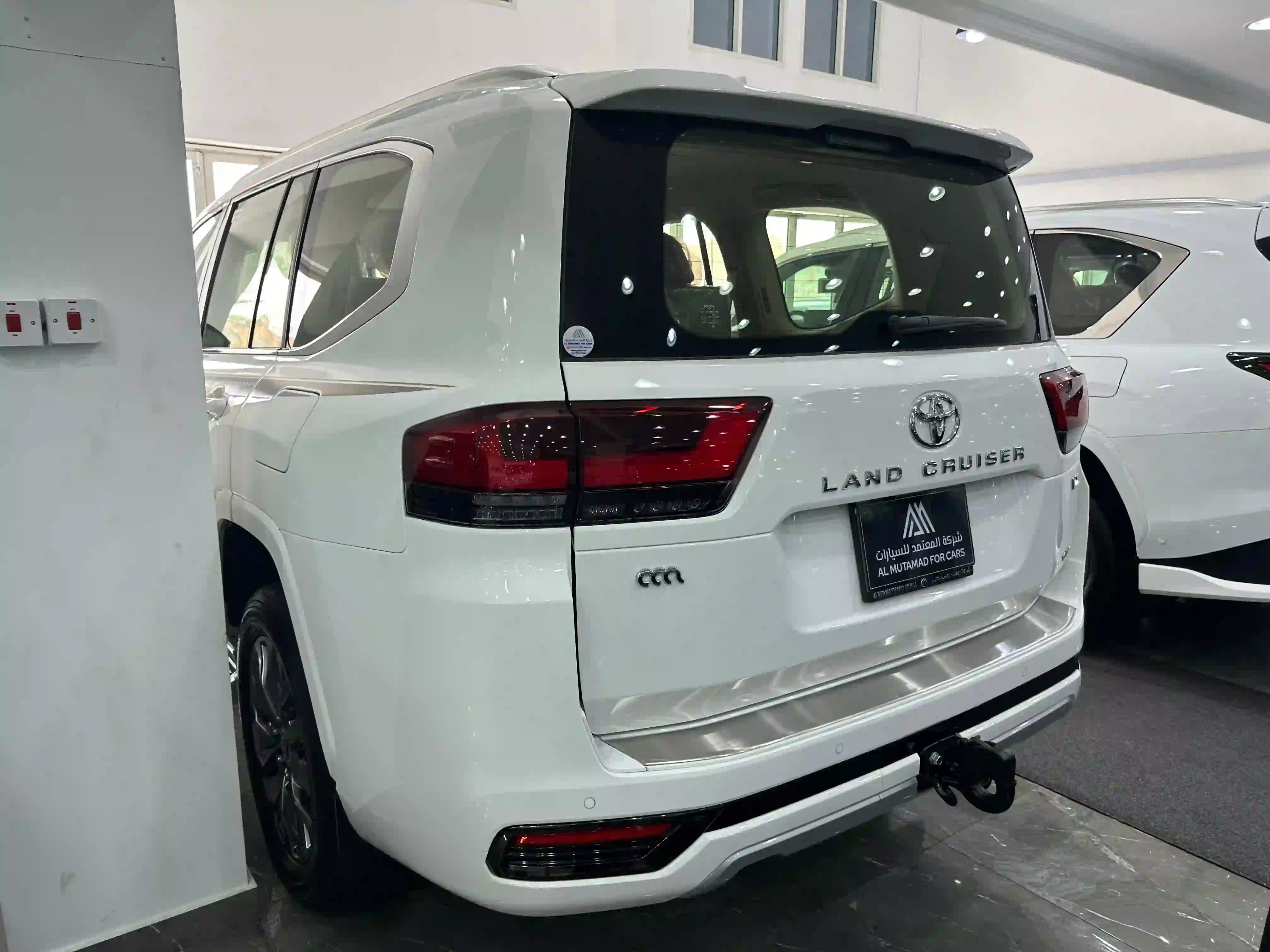 Toyota Land Cruiser VX 2025 - Image 3