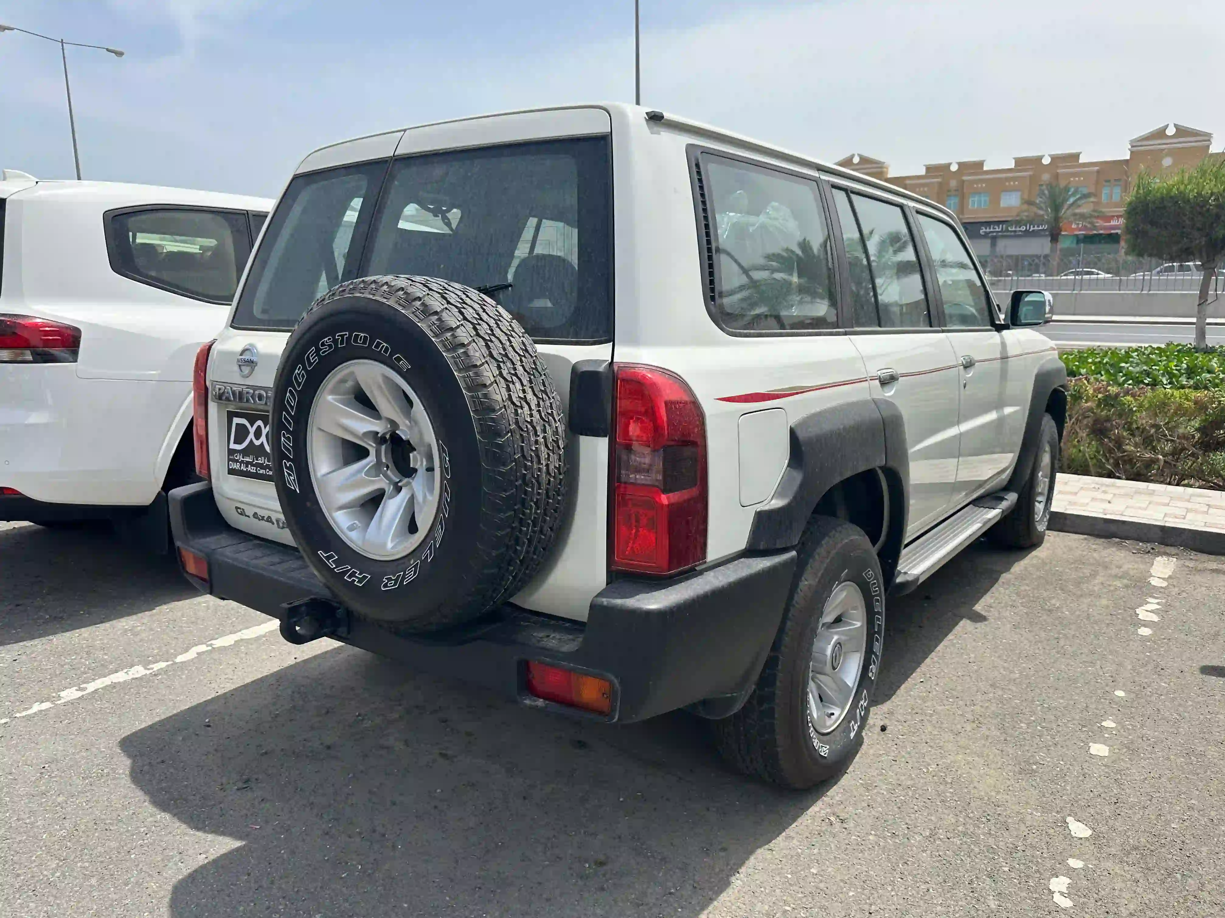 Nissan Patrol Safari 2023 - Image 4