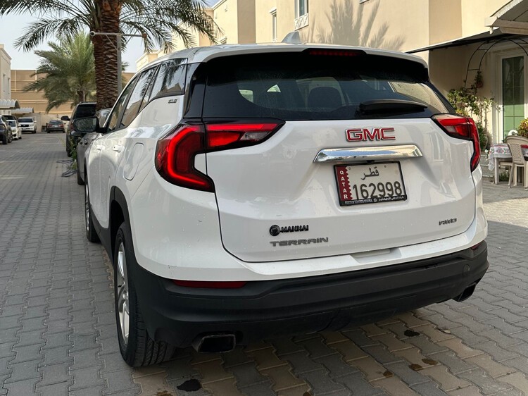 GMC Terrain SLE 2021 - Image 3