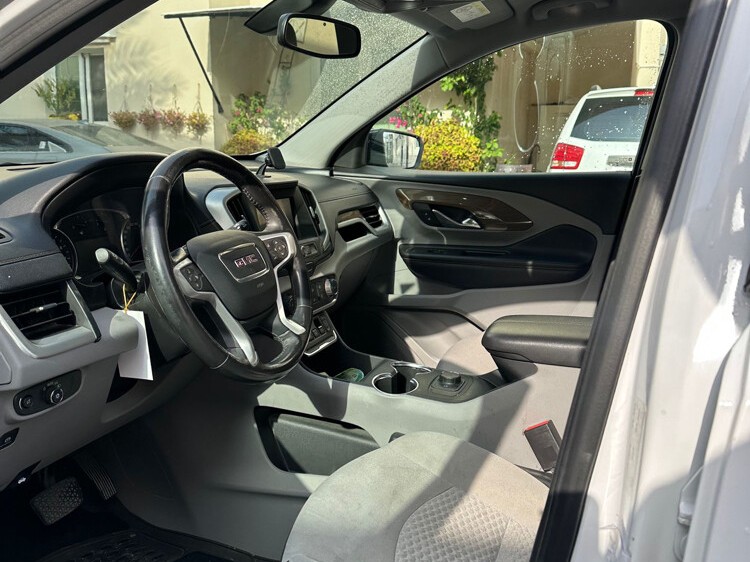 GMC Terrain SLE 2021 - Image 4