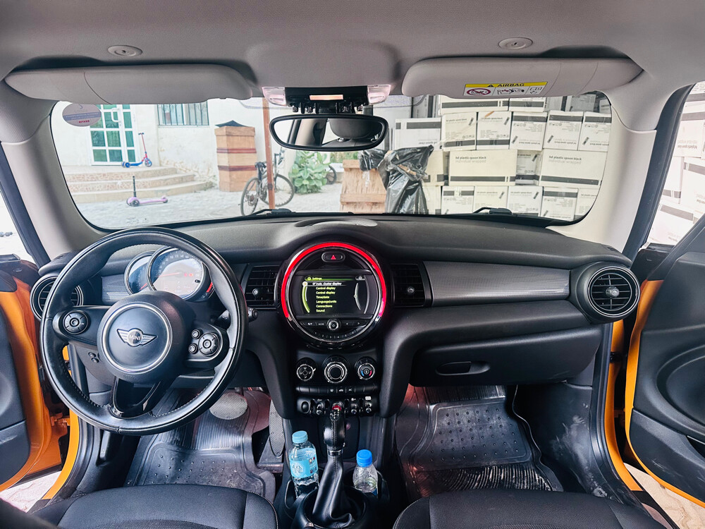 Mini Cooper 2018 - Image 4