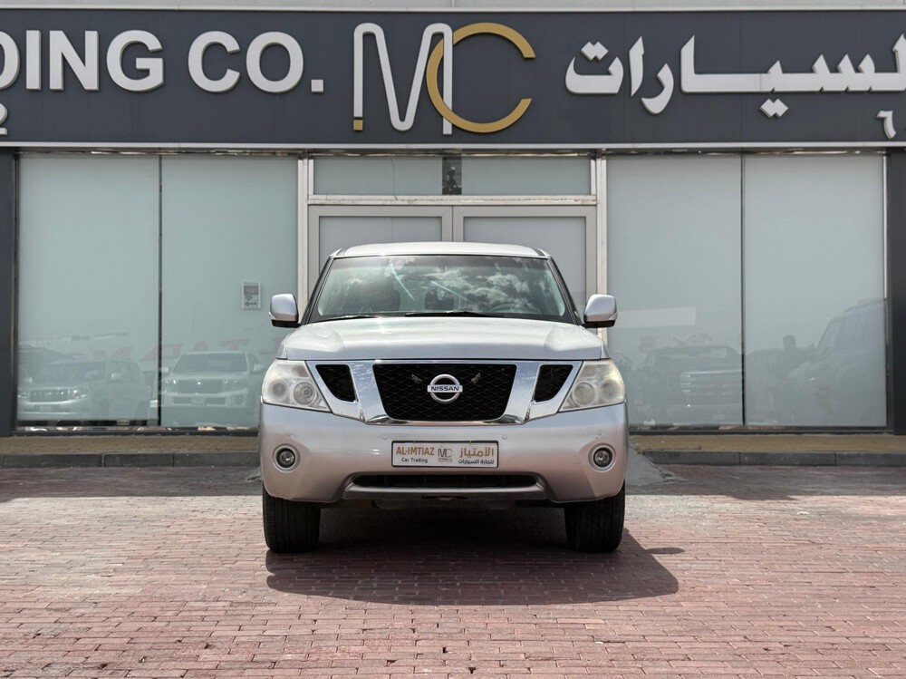 Nissan Patrol SE 2013 - Image 2