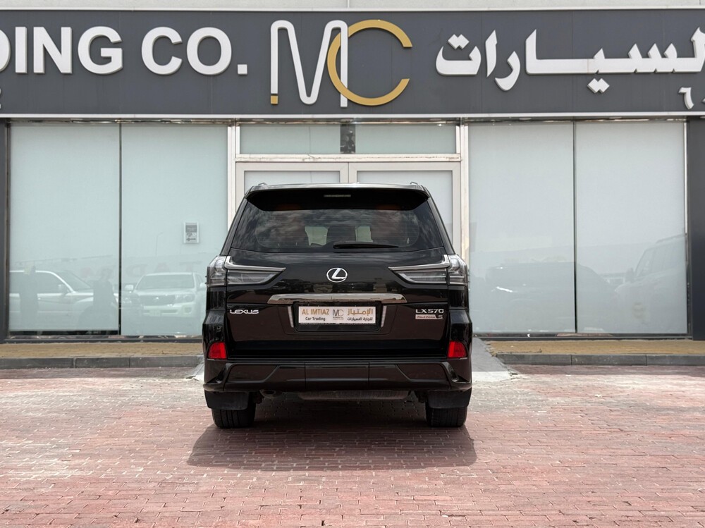 Lexus LX 570 S 2020 - Image 4