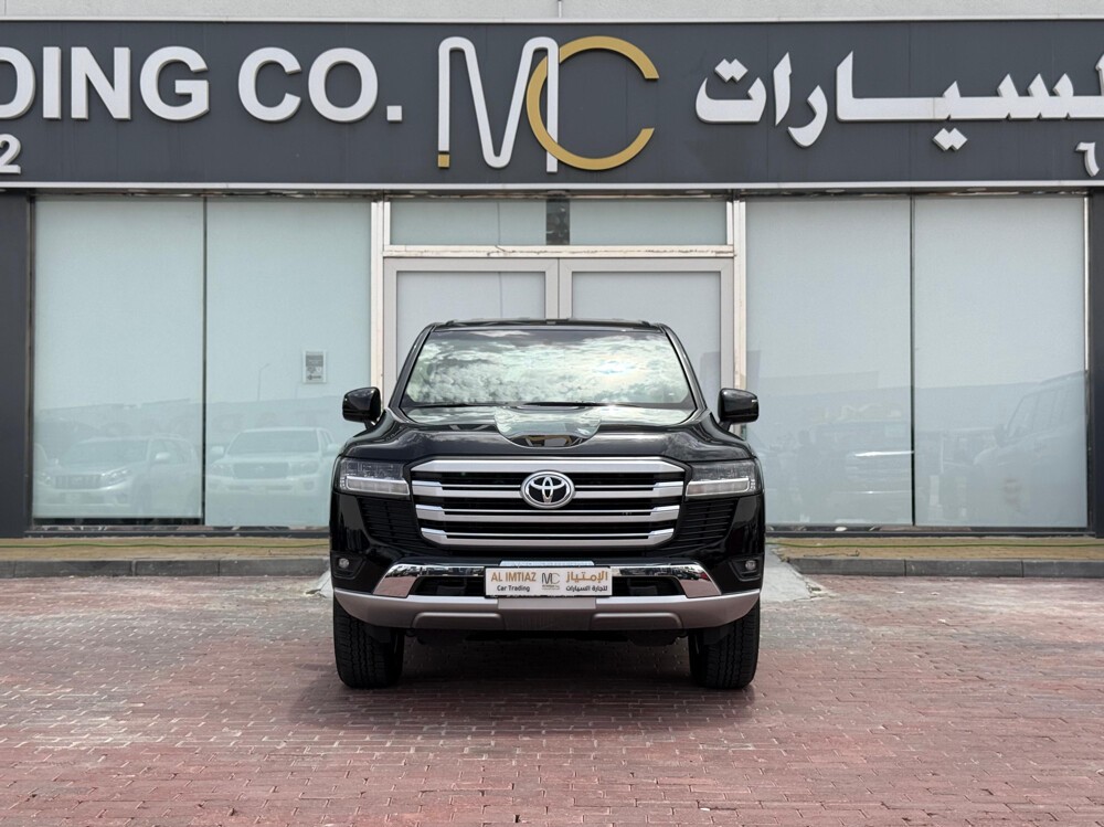 Toyota Land Cruiser GX.R 2025 - Image 2
