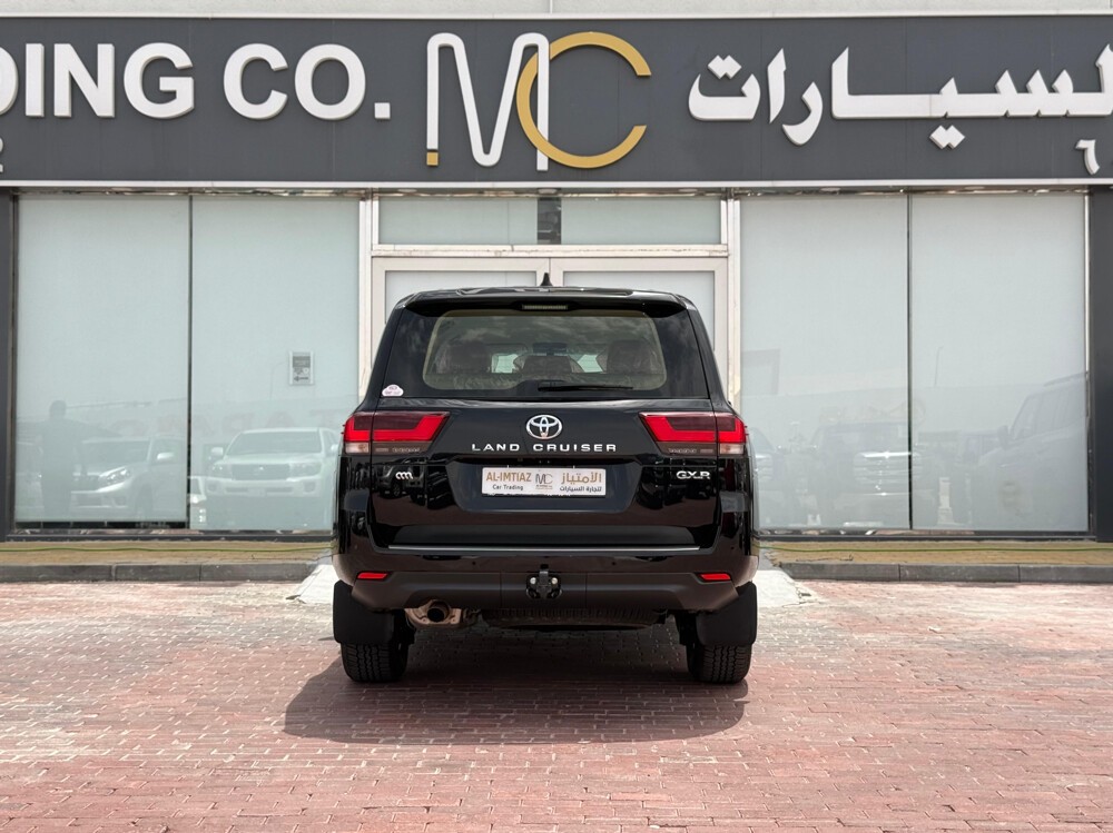 Toyota Land Cruiser GX.R 2025 - Image 4