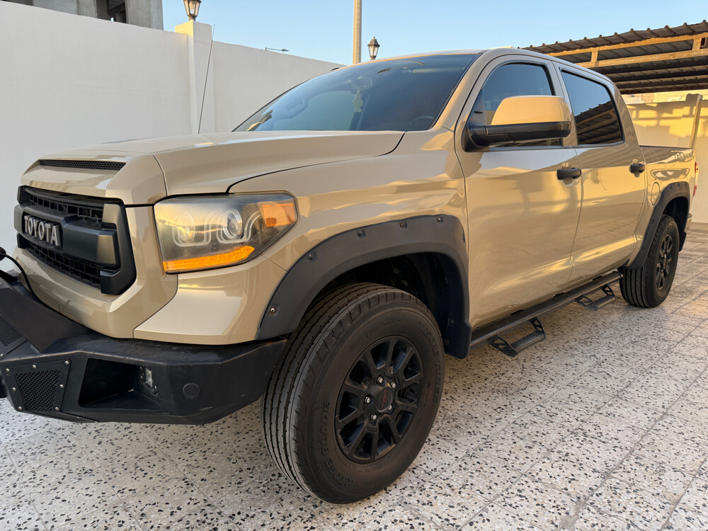 Toyota Tundra TRD 2016 - Image 2