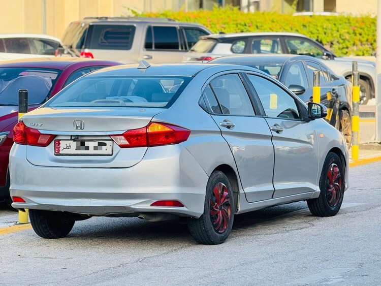 Honda City 2017 - Image 2