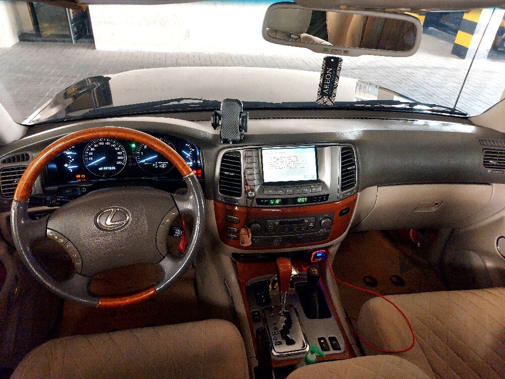 Lexus LX 470 2007 - Image 4