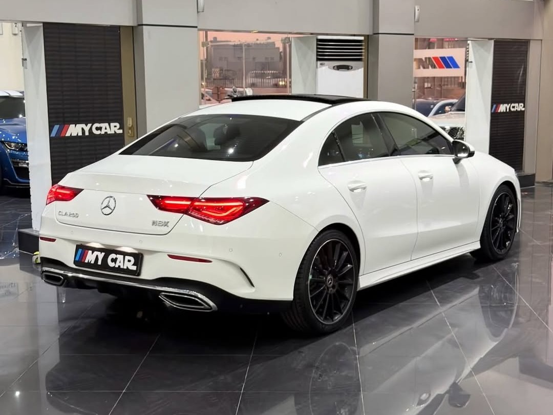 Mercedes-Benz CLA  250 2021 - Image 2