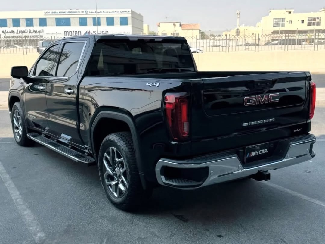 GMC Sierra SLT 2024 - Image 3