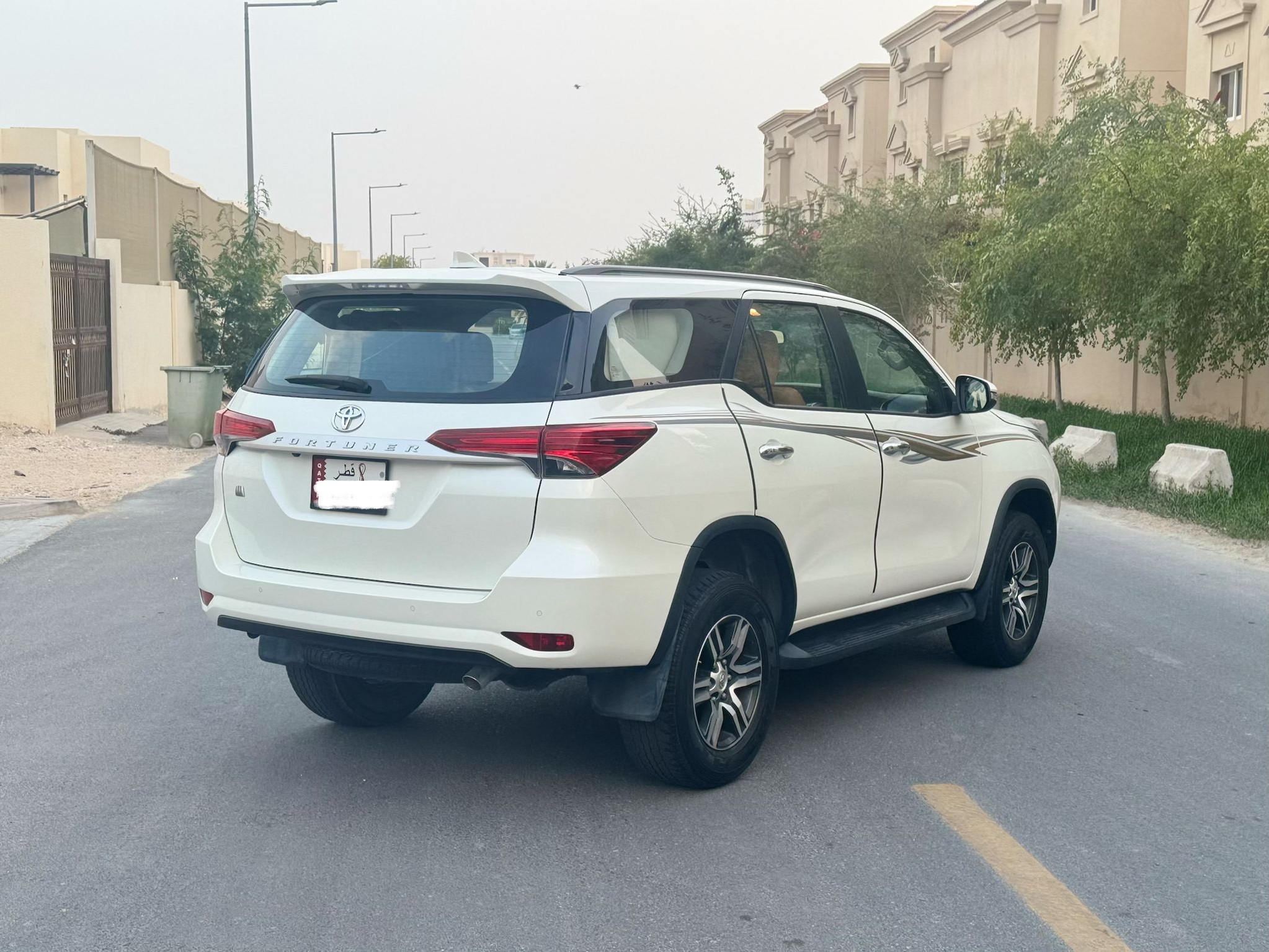 Toyota Fortuner 2022 - Image 4