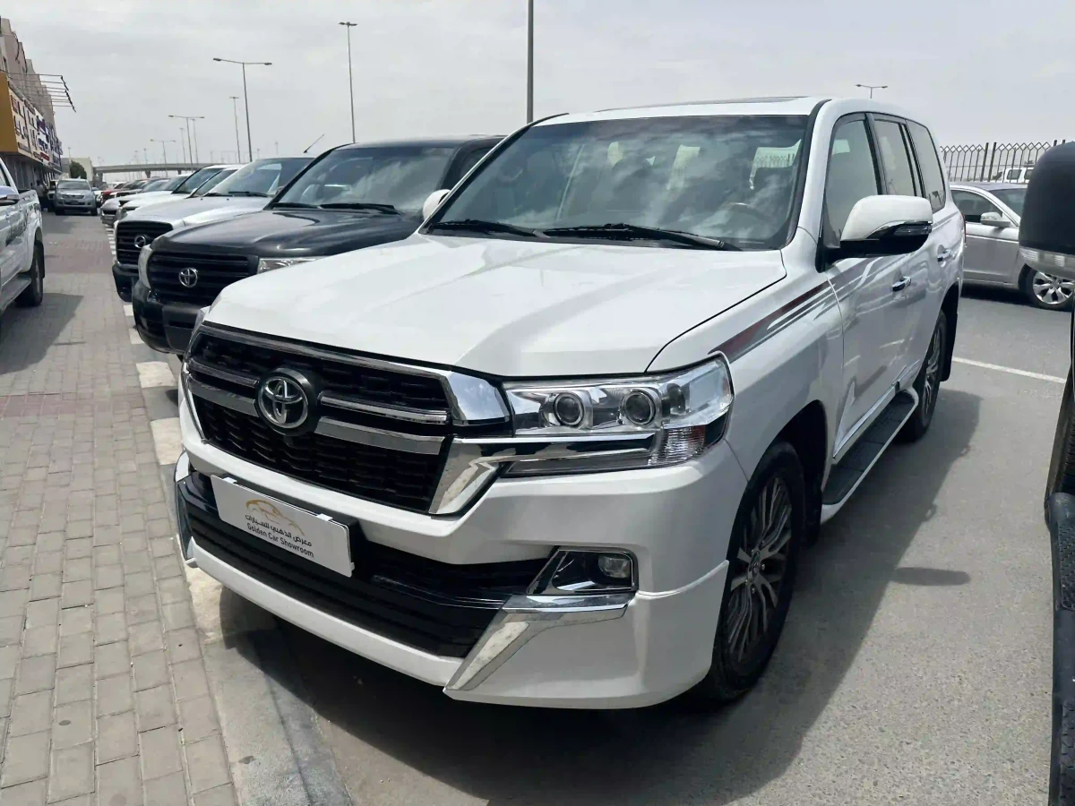 Toyota Land Cruiser GX.R 2011