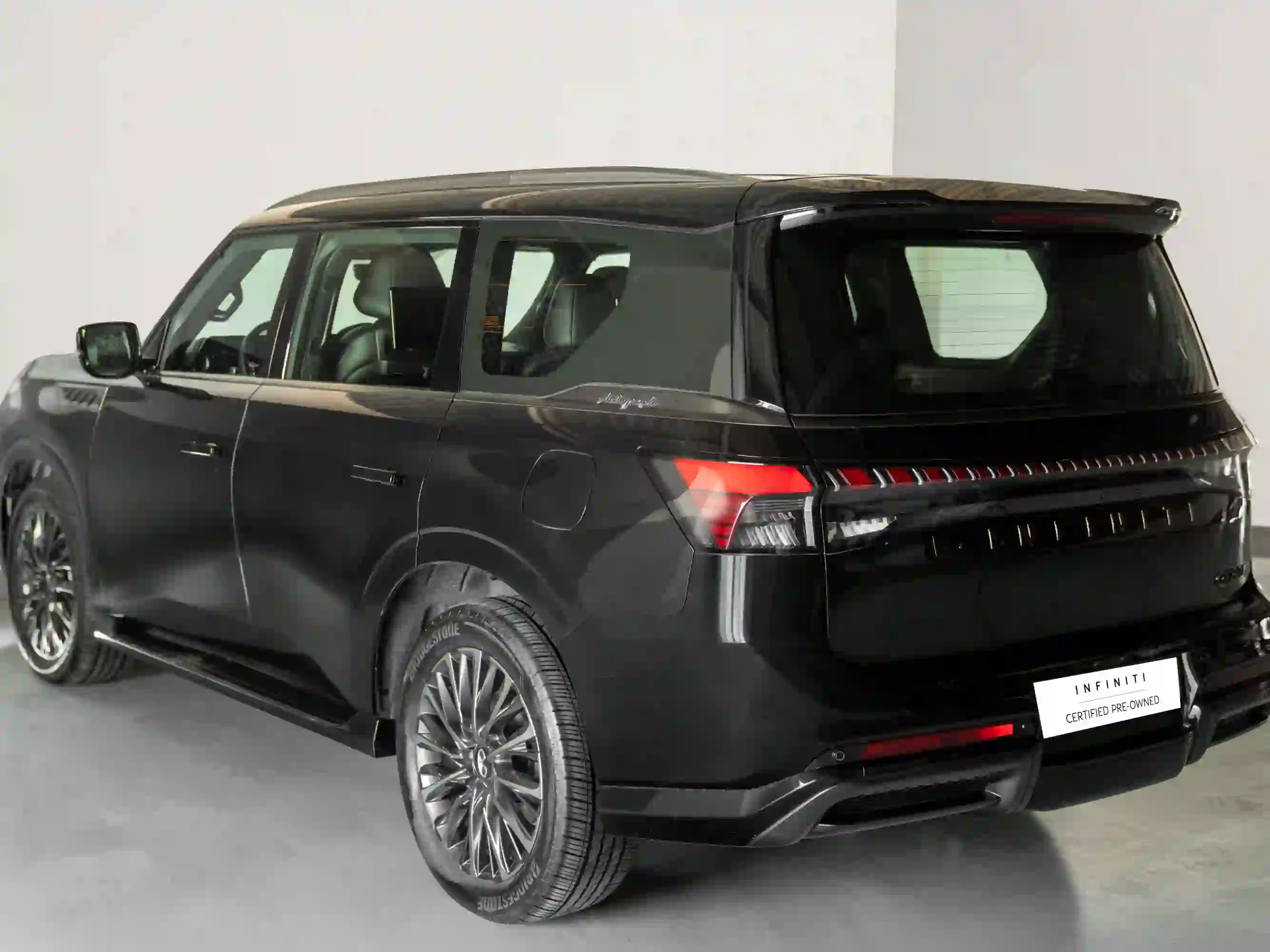 Infiniti QX 80 2025 — photo 11 for sale in Qatar