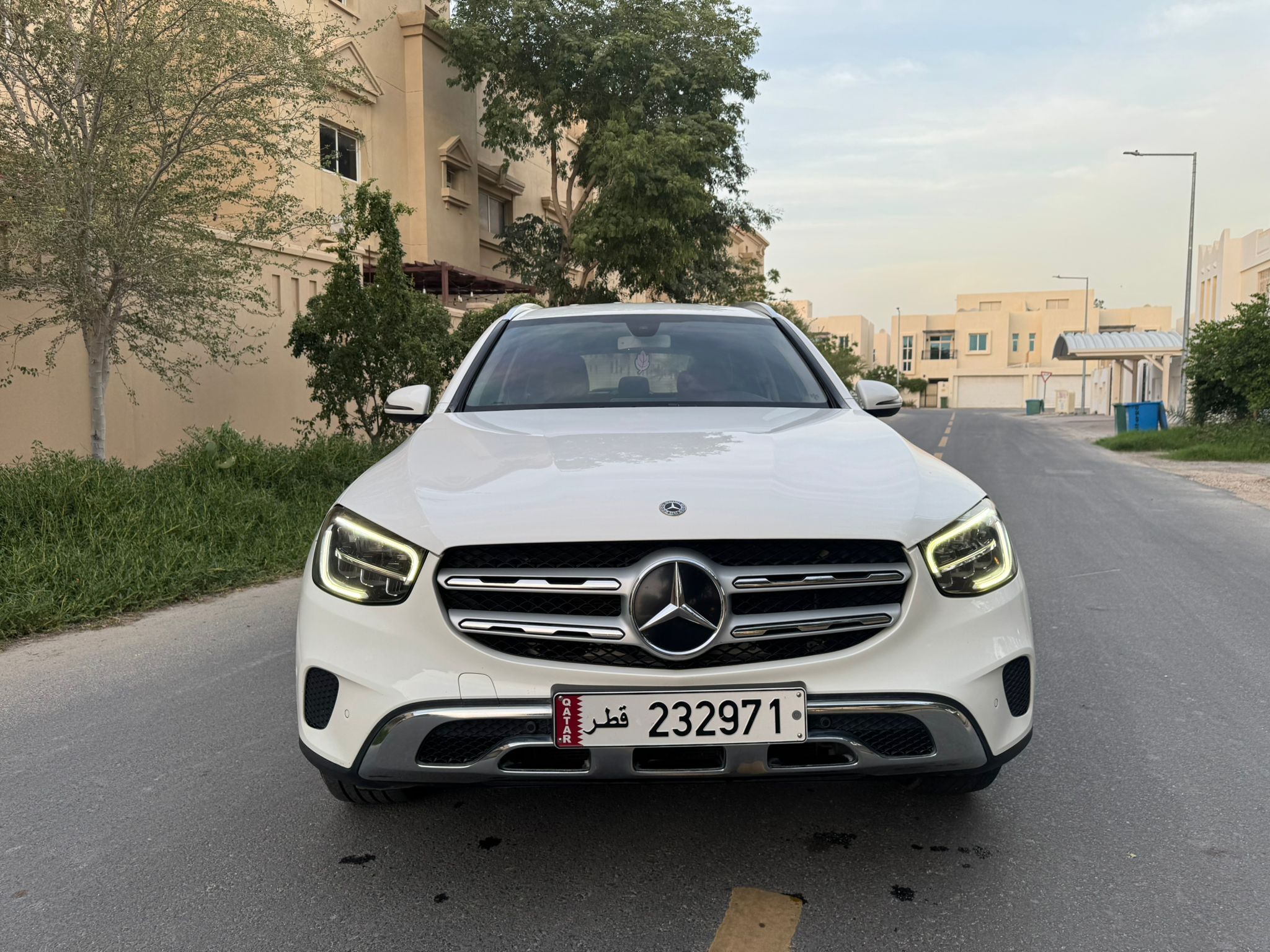 Mercedes-Benz GLC  200 2020 - Image 2