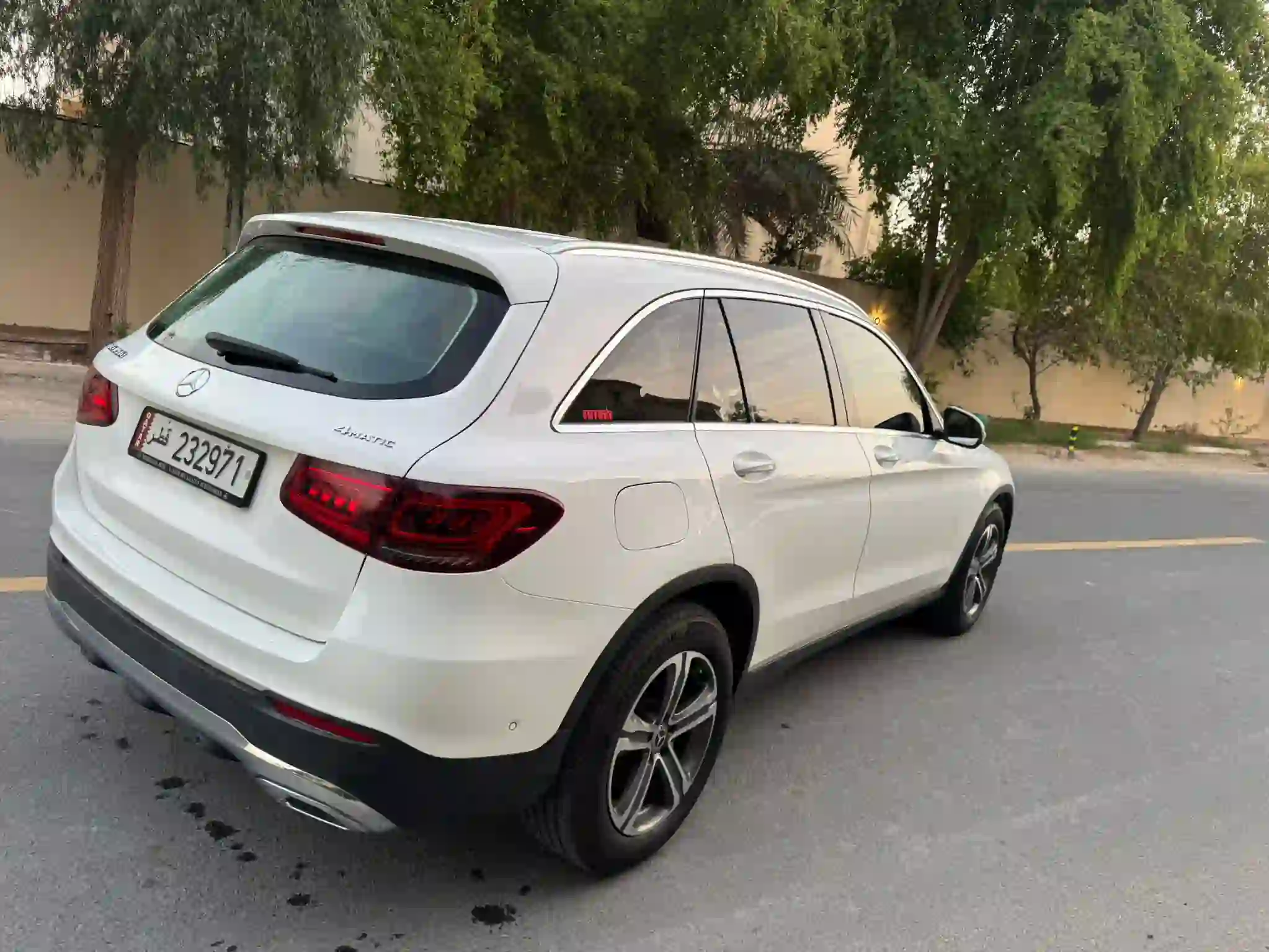 Mercedes-Benz GLC  200 2020 - Image 4