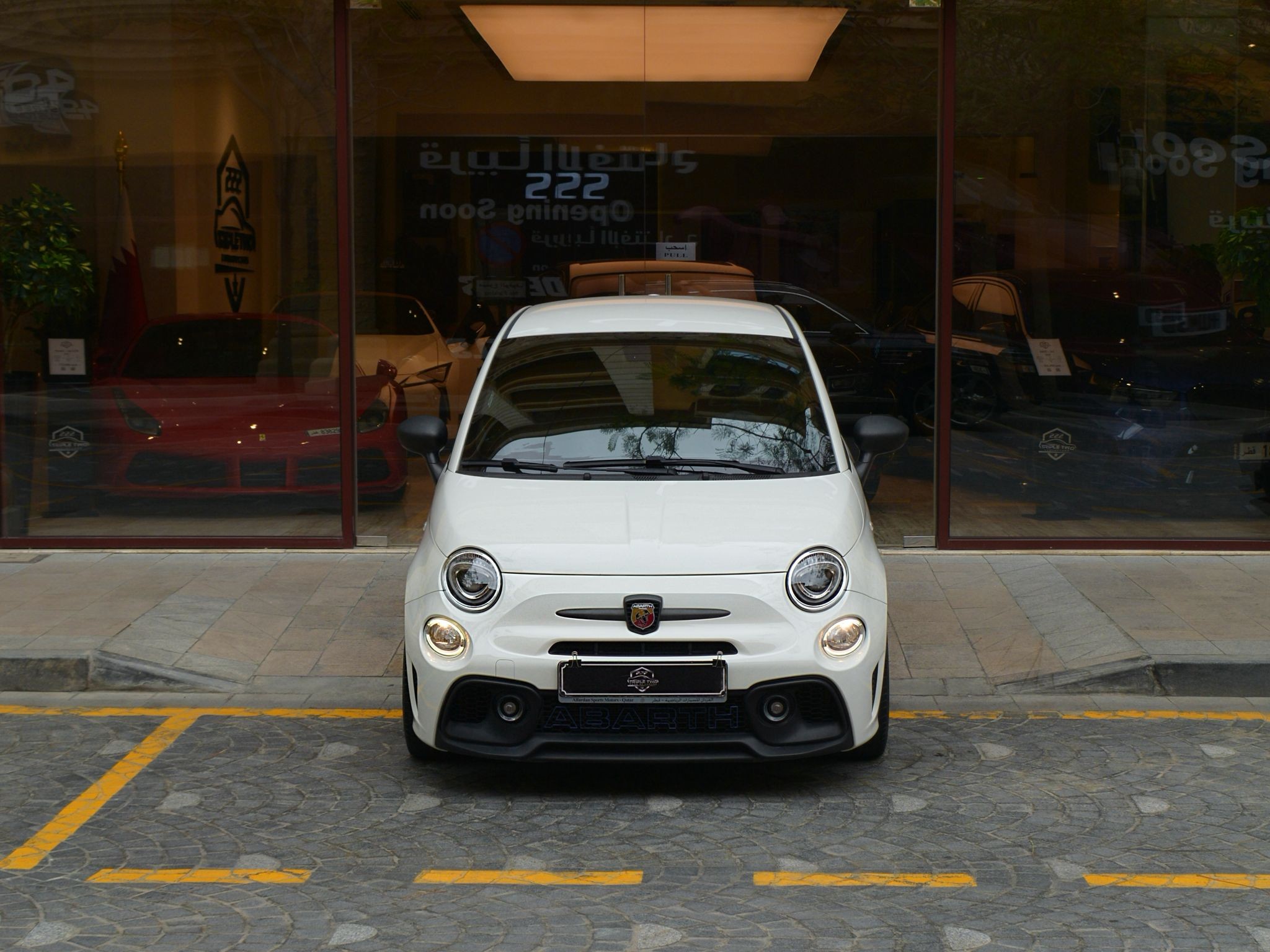 Fiat Abarth 695 2023 - Image 2