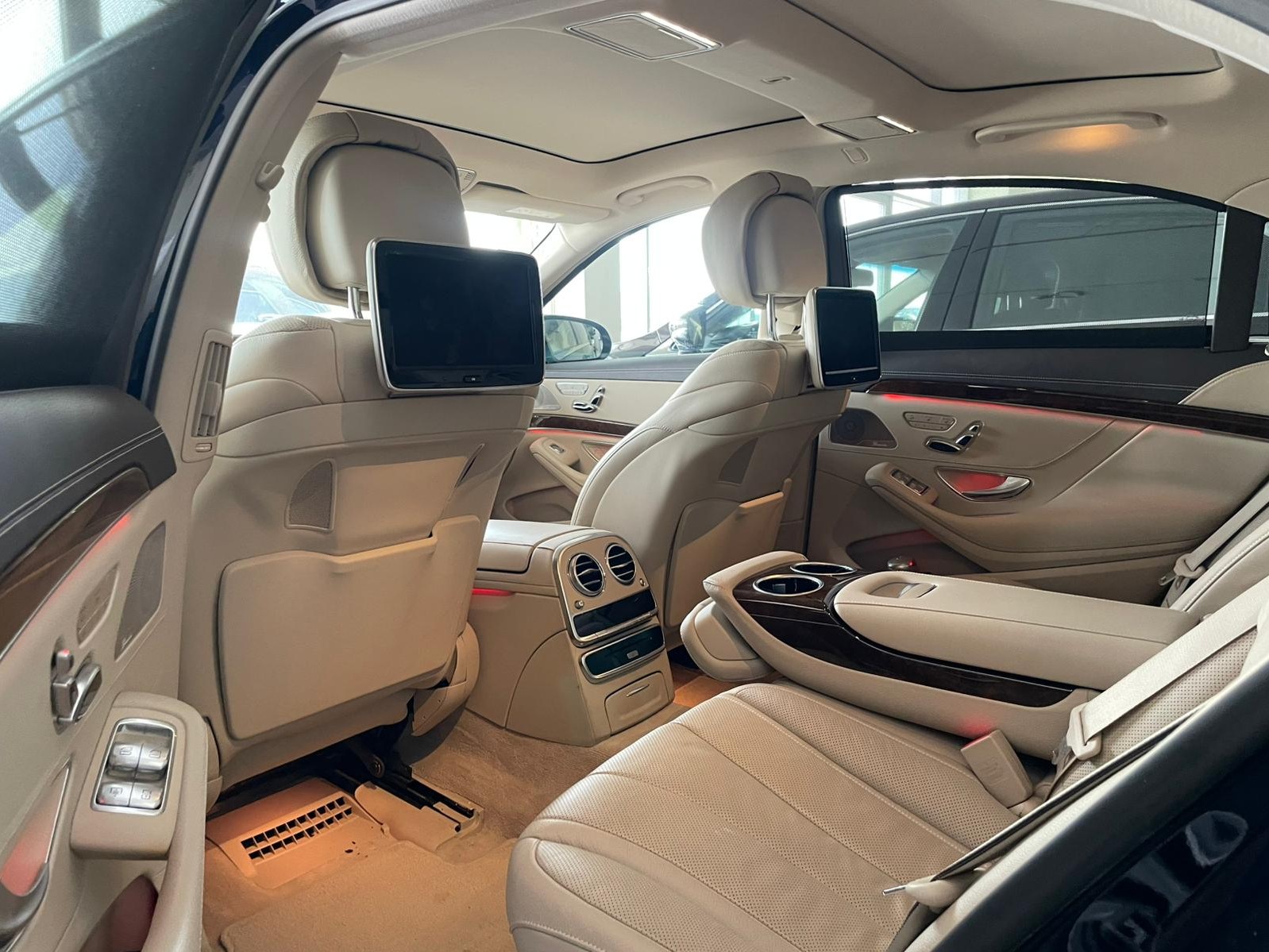 Mercedes-Benz S-Class Sedan 400 2014 - Image 4